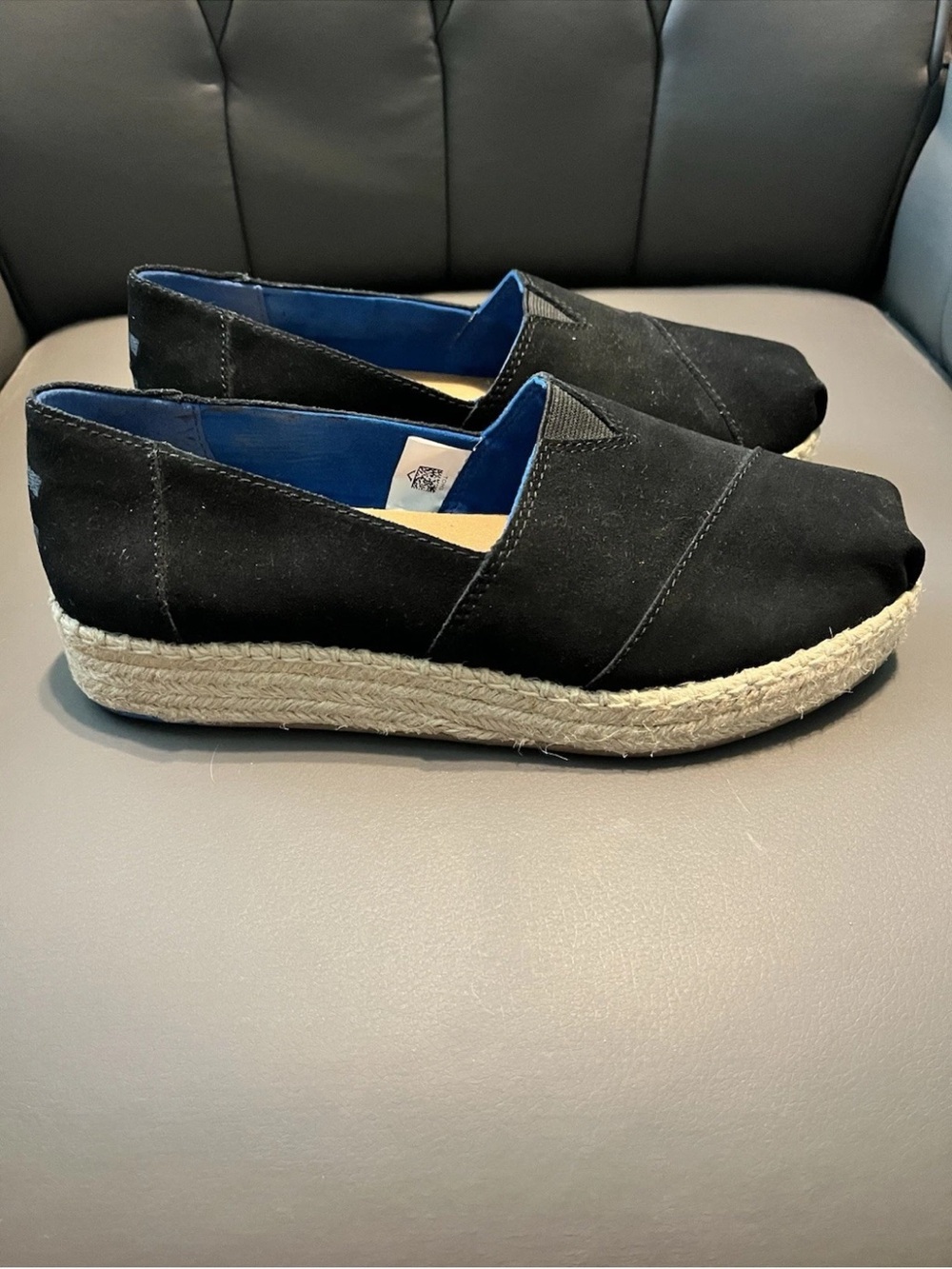 Toms Black Espadrille Platform Slip-On Flats 7.5 wide